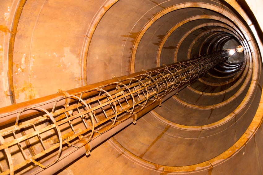 Interior of the water tower before surface preparation